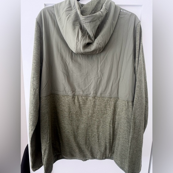 Quiksilver Men's Olive Lightweight hoodie size L BNWT - Picture 3 of 4